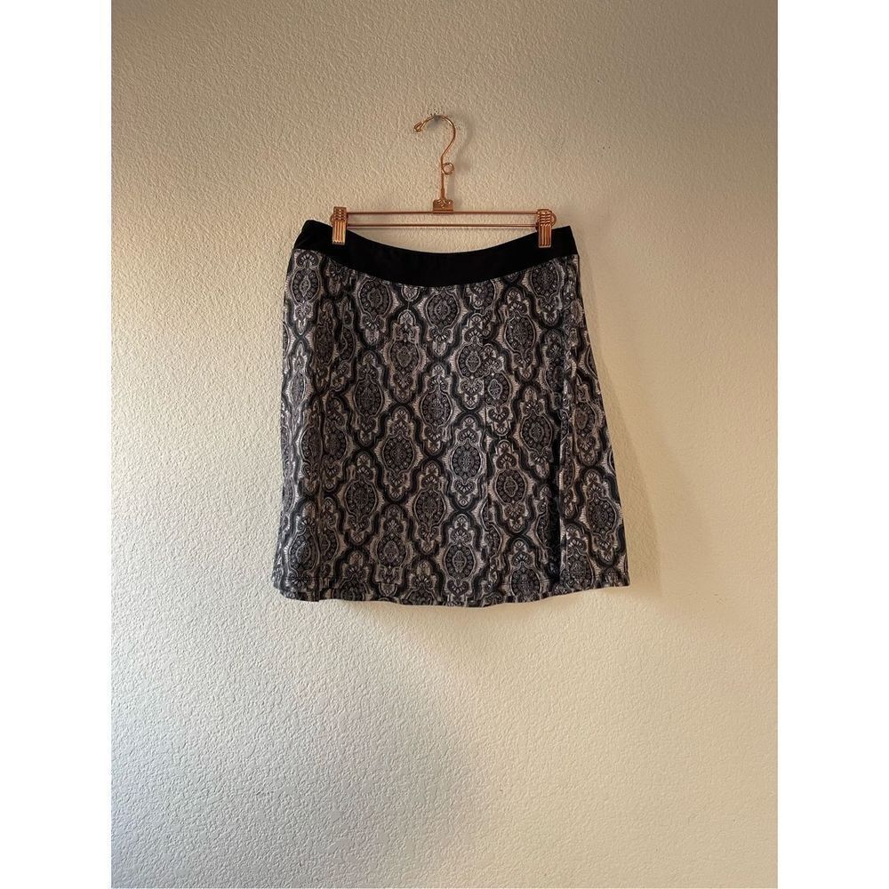 Prana Knit Black Print Stretch‎ Activewear Workout skirt size small